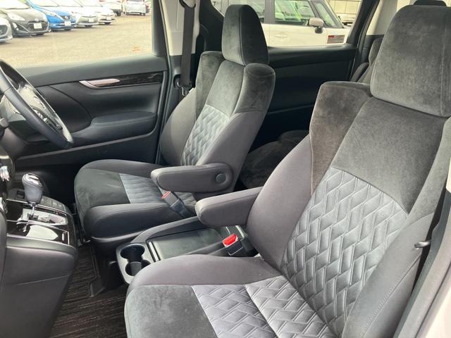 アルファード 2.5S 純正8インチセンターディスプレイ Bカメラ プリクラッシュセーフティ LEDヘッドライト フロントリアクリアランスソナー 両側パワースライドドア ダブルサンルーフ タイヤ4本新品(27枚目)