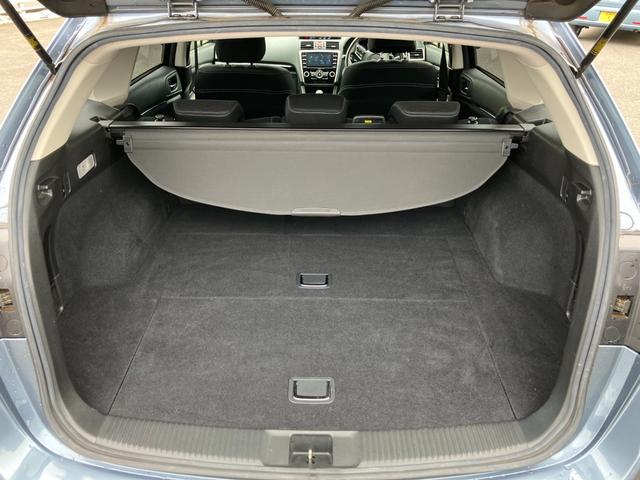 レヴォーグ １．６ＧＴアイサイト　純正７インチナビ　フルセグＴＶ　バックカメラ　ＥＴＣ　ワンオーーナー　車検整備付　走行距離２２，３８０ｋｍ　ＬＥＤヘッドライト（12枚目）