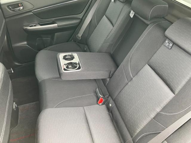 レヴォーグ １．６ＧＴアイサイト　純正７インチナビ　フルセグＴＶ　バックカメラ　ＥＴＣ　ワンオーーナー　車検整備付　走行距離２２，３８０ｋｍ　ＬＥＤヘッドライト（17枚目）