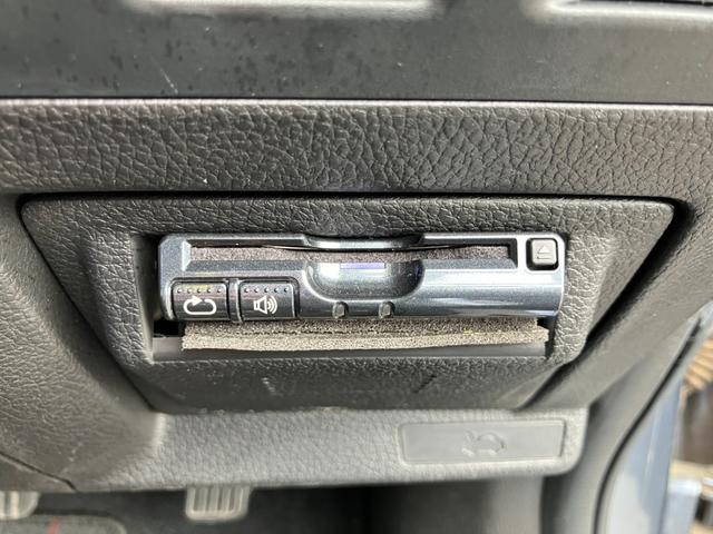 レヴォーグ １．６ＧＴアイサイト　純正７インチナビ　フルセグＴＶ　バックカメラ　ＥＴＣ　ワンオーーナー　車検整備付　走行距離２２，３８０ｋｍ　ＬＥＤヘッドライト（35枚目）