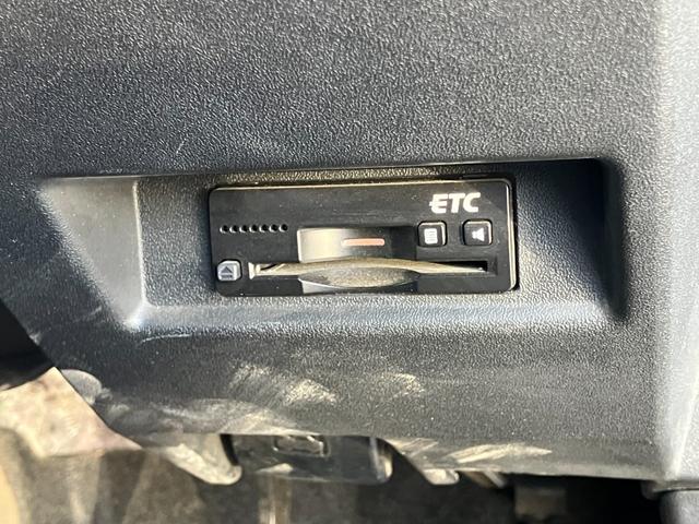 ジムニー XC 8インチナビ フルセグTV DVD再生 ワンオーナー キーフリー プッシュスタート LEDヘッドライト フォグランプ ビルトインETC デュアルセンサーブレーキサポート シートヒーター(15枚目)