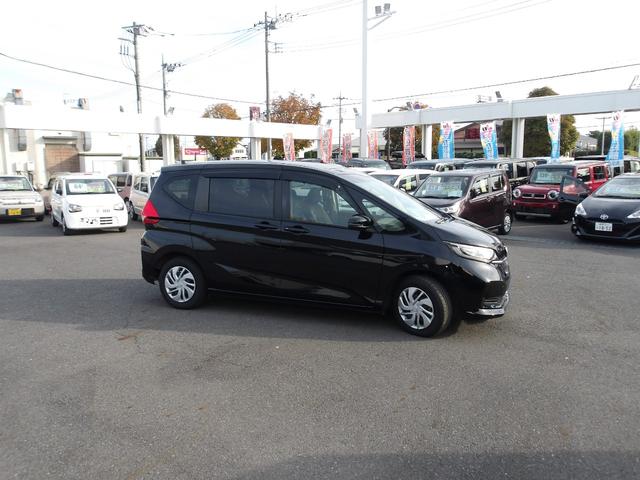 フリード Ｇ　９インチナビ　バックカメラ　ＥＴＣ　両側パワースライドドア（30枚目）