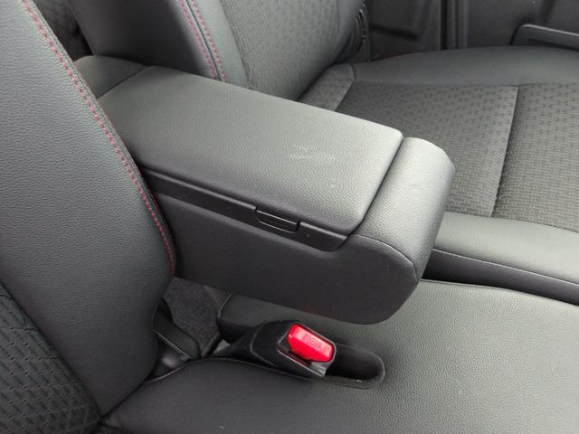 スペーシアカスタム ハイブリッドＸＳターボ　４ＷＤ　純正８インチメモリーナビゲーション　バックカメラ　ＬＥＤヘッドライト　キーフリー＆プッシュスタート　前席シートヒーター　ステアリングスイッチ（25枚目）