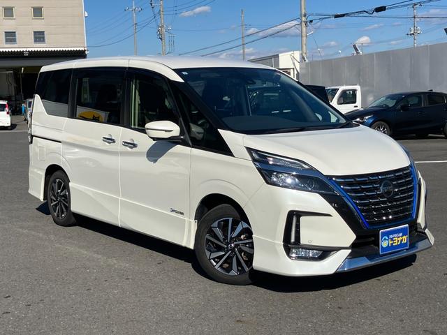 セレナ ｅ－パワー　ハイウェイスターＶ　純正１０インチＳＤナビ　フルセグＴＶ　プロパイロット　アラウンドビュー　インテリジェントルームミラー　両側パワースライドドア　ＬＥＤヘッドライト　ワンオーナー　Ｂｌｕ－ｒａｙ再生ＯＫ（8枚目）