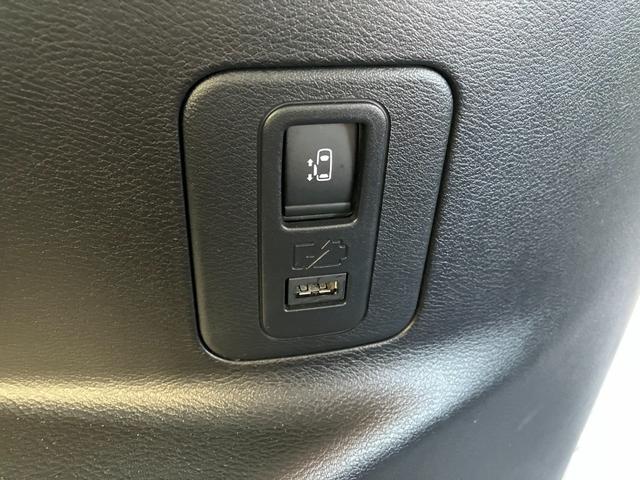 セレナ ｅ－パワー　ハイウェイスターＶ　純正１０インチＳＤナビ　フルセグＴＶ　プロパイロット　アラウンドビュー　インテリジェントルームミラー　両側パワースライドドア　ＬＥＤヘッドライト　ワンオーナー　Ｂｌｕ－ｒａｙ再生ＯＫ（23枚目）