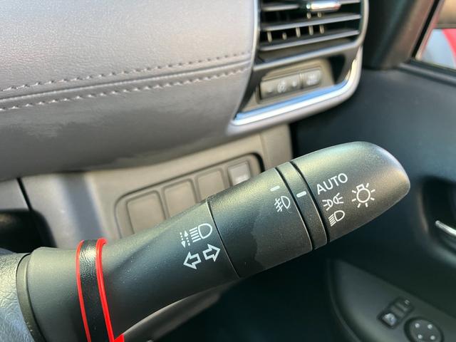 セレナ ｅ－パワー　ハイウェイスターＶ　純正１０インチＳＤナビ　フルセグＴＶ　プロパイロット　アラウンドビュー　インテリジェントルームミラー　両側パワースライドドア　ＬＥＤヘッドライト　ワンオーナー　Ｂｌｕ－ｒａｙ再生ＯＫ（39枚目）