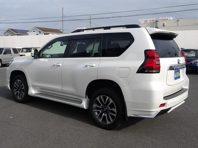 ランドクルーザープラド ＴＸ　Ｌパッケージ　モデリスタエアロ　サンルーフ　純正ナビ　フルセグ　全方位カメラ　ＥＴＣ２．０車載器　ＬＥＤヘッドライト　純正１９インチアルミ　運転席助手席パワーシート　運転席助手席シートベンチレーション（9枚目）