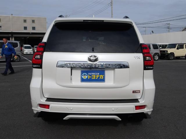 ランドクルーザープラド ＴＸ　Ｌパッケージ　モデリスタエアロ　サンルーフ　純正ナビ　フルセグ　全方位カメラ　ＥＴＣ２．０車載器　ＬＥＤヘッドライト　純正１９インチアルミ　運転席助手席パワーシート　運転席助手席シートベンチレーション（11枚目）