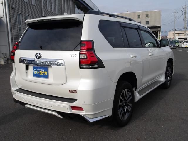 ランドクルーザープラド ＴＸ　Ｌパッケージ　モデリスタエアロ　サンルーフ　純正ナビ　フルセグ　全方位カメラ　ＥＴＣ２．０車載器　ＬＥＤヘッドライト　純正１９インチアルミ　運転席助手席パワーシート　運転席助手席シートベンチレーション（12枚目）