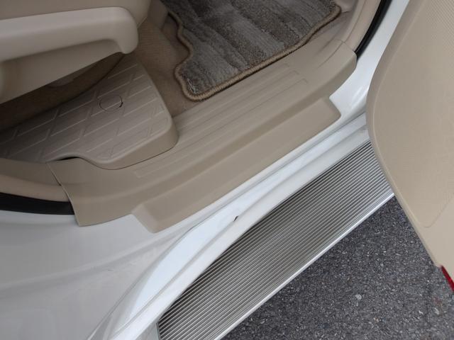 ランドクルーザープラド ＴＸ　Ｌパッケージ　モデリスタエアロ　サンルーフ　純正ナビ　フルセグ　全方位カメラ　ＥＴＣ２．０車載器　ＬＥＤヘッドライト　純正１９インチアルミ　運転席助手席パワーシート　運転席助手席シートベンチレーション（37枚目）