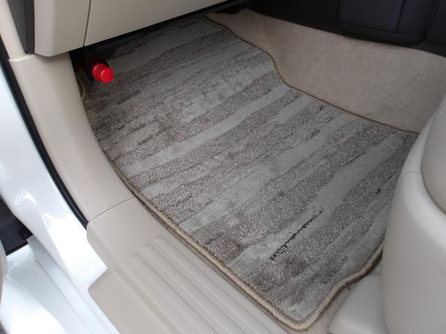 ランドクルーザープラド ＴＸ　Ｌパッケージ　モデリスタエアロ　サンルーフ　純正ナビ　フルセグ　全方位カメラ　ＥＴＣ２．０車載器　ＬＥＤヘッドライト　純正１９インチアルミ　運転席助手席パワーシート　運転席助手席シートベンチレーション（48枚目）