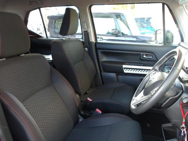 クロスビー ハイブリッドＭＺ　被害軽減ブレーキ／純正８インチナビ／フルセグＴＶ／３６０度ビューモニター／Ｂｌｕｅｔｏｏｔｈ対応／ＬＥＤヘッドランプ／レーダークルーズコントロール／シートヒーター／ＥＴＣ／前後ドラレコ（10枚目）