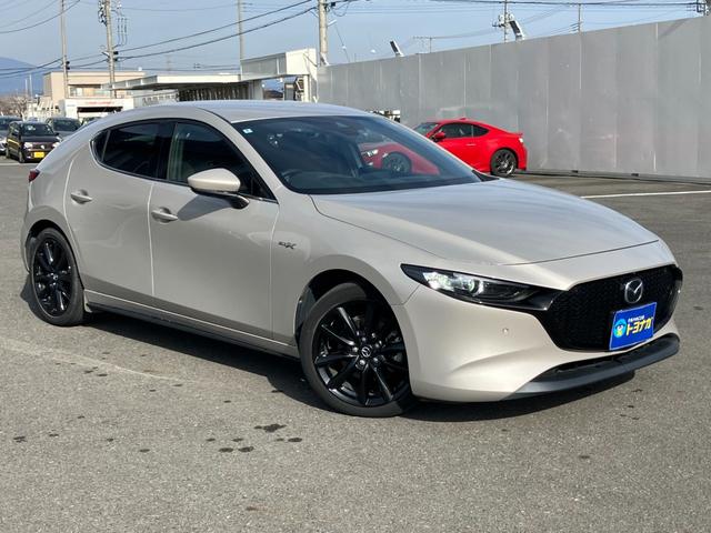 MAZDA3ファストバック X スマートエディション 8.8インチSDナビ フルセグTV 360°ビューモニター LEDヘッドライト 前後衝突回避軽減ブレーキ 前後誤発信抑制機能 前後クリアランスソナー(11枚目)
