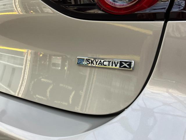 MAZDA3ファストバック X スマートエディション 8.8インチSDナビ フルセグTV 360°ビューモニター LEDヘッドライト 前後衝突回避軽減ブレーキ 前後誤発信抑制機能 前後クリアランスソナー(22枚目)