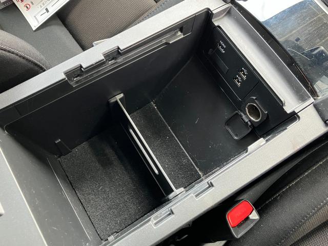 MAZDA3ファストバック X スマートエディション 8.8インチSDナビ フルセグTV 360°ビューモニター LEDヘッドライト 前後衝突回避軽減ブレーキ 前後誤発信抑制機能 前後クリアランスソナー(35枚目)