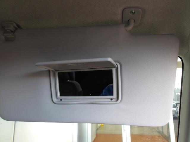 ルーミー Ｇ　純正９インチＳＤナビ　フルセグ　フリップダウンモニター　バックカメラ　ＥＴＣ２．０車載器　両側パワースライドドア　運転席助手席シートヒーター　前後ソナーステアリングスイッチ　アイドリングストップ（21枚目）