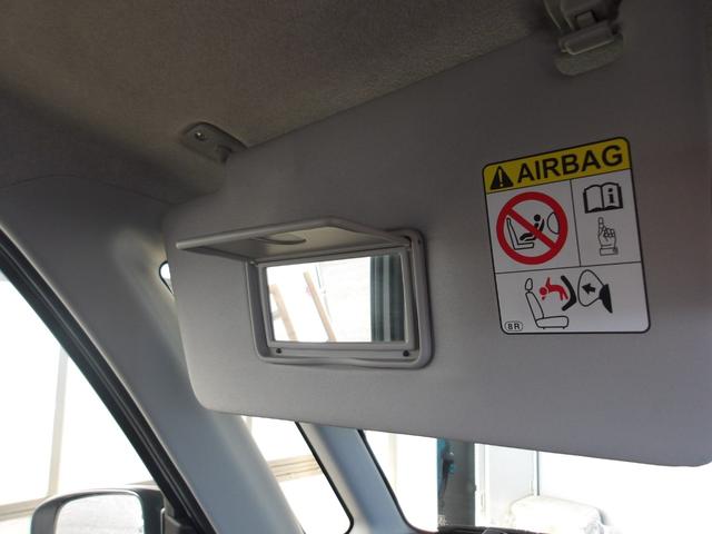 ルーミー Ｇ　純正９インチＳＤナビ　フルセグ　フリップダウンモニター　バックカメラ　ＥＴＣ２．０車載器　両側パワースライドドア　運転席助手席シートヒーター　前後ソナーステアリングスイッチ　アイドリングストップ（22枚目）