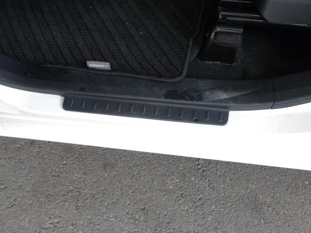 ルーミー Ｇ　純正９インチＳＤナビ　フルセグ　フリップダウンモニター　バックカメラ　ＥＴＣ２．０車載器　両側パワースライドドア　運転席助手席シートヒーター　前後ソナーステアリングスイッチ　アイドリングストップ（41枚目）