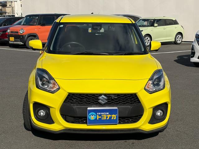 スイフトスポーツ ベースグレード　８インチナビゲーション　アラウンドビューカメラ　ＥＴＣ　ＬＥＤヘッドライト　パドルシフト　スズキセーフティサポート　アダプティブクルーズコントロール　オートライト　ステアリングスイッチ（3枚目）