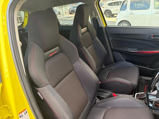 スイフトスポーツ ベースグレード　８インチナビゲーション　アラウンドビューカメラ　ＥＴＣ　ＬＥＤヘッドライト　パドルシフト　スズキセーフティサポート　アダプティブクルーズコントロール　オートライト　ステアリングスイッチ（10枚目）