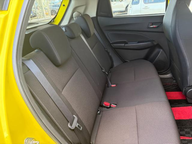 スイフトスポーツ ベースグレード　８インチナビゲーション　アラウンドビューカメラ　ＥＴＣ　ＬＥＤヘッドライト　パドルシフト　スズキセーフティサポート　アダプティブクルーズコントロール　オートライト　ステアリングスイッチ（25枚目）