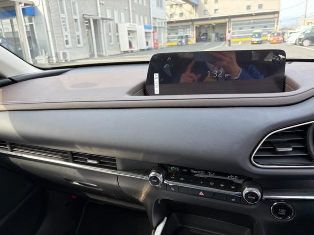 CX-30 XD ツーリング ハーフレザーシート 運転席助手席シートヒーター アラウンドビューカメラ クリアランスソナー ステアリングスイッチ ステアリングヒーター LEDヘッドライト 衝突軽減ブレーキ(23枚目)