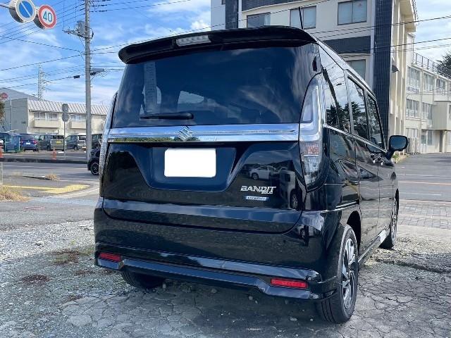 ソリオバンディット ハイブリッドＭＶ　スズキセーフティサポート装着車　後部座席両側自動スライドドア　フルオートエアコン　ＵＳＢソケット　電動格納式ドアミラー　プレミアムＵＶ＆ＩＲカットガラス（フロント）６スピーカー（33枚目）