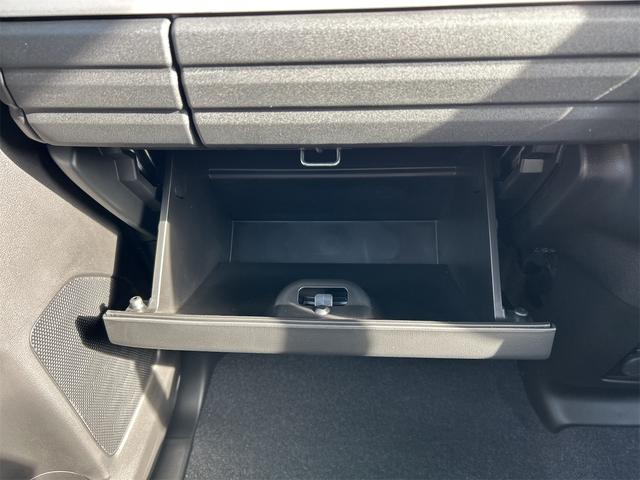 スペーシア ハイブリッドＸ　全周囲カメラ　両側電動スライドドア　ナビ　クリアランスソナー　レーンアシスト　衝突被害軽減システム　オートライト　ＬＥＤヘッドランプ　スマートキー　アイドリングストップ　電動格納ミラー　シートヒーター（32枚目）