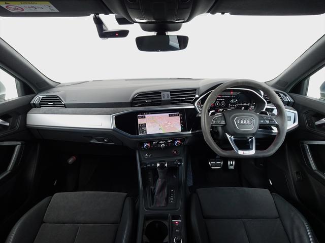 ＲＳ Ｑ３ スポーツバック ベースグレード（6枚目）