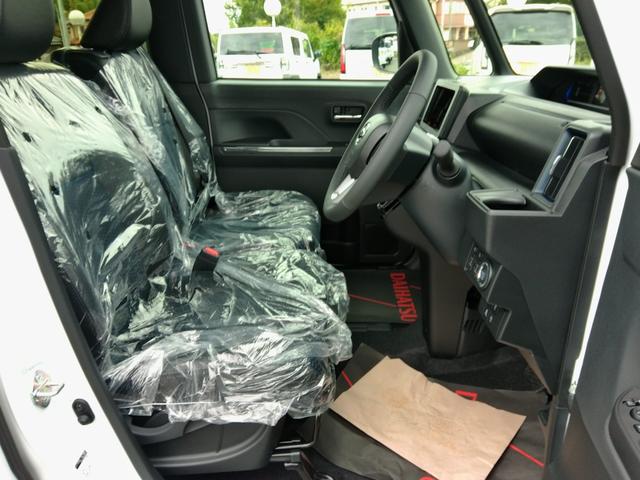 タント カスタムＲＳ　届出済み未使用車　純正ナビ＆フルセグＴＶ　ＤＶＤ再生＆Ｂｌｕｅｔｏｏｔｈ対応　Ｂカメラ　両側パワースライドドア　メーカー新車保証５年付き（6枚目）