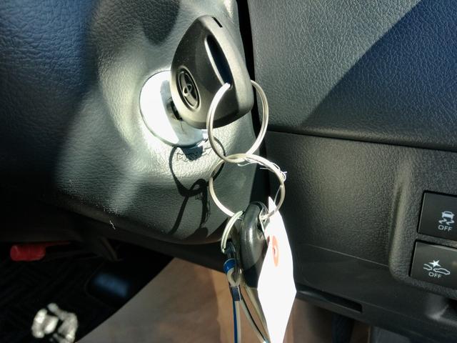 タウンエースバン GL 登録済み未使用車 社外ナビ&TV スマートアシスト メーカー新車保証5年付き(9枚目)