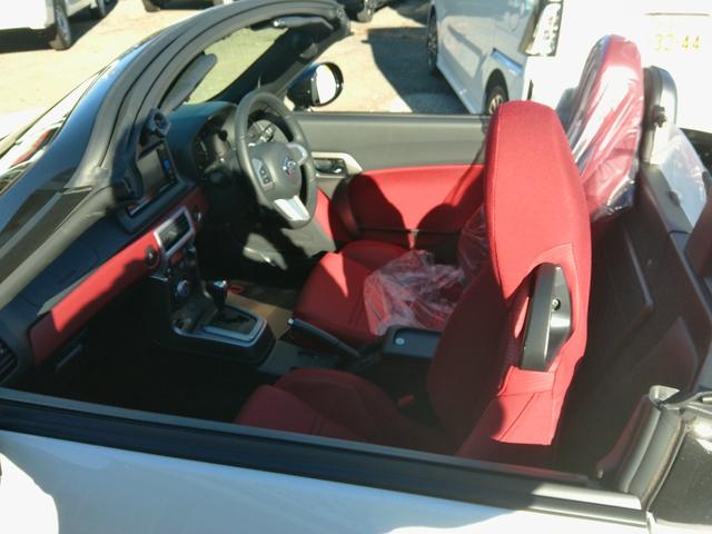 コペン セロ 届出済み未使用車 内装赤シート 純正ナビ&フルセグTV DVD再生&CD録音&Bluetooth対応 メーカー新車保証5年付き(14枚目)