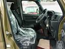 納車時にメーカー新車保証を継承します。購入後も令和12年9月までお近くのダイハツにて無料保証が受けられますのでご安心ください。