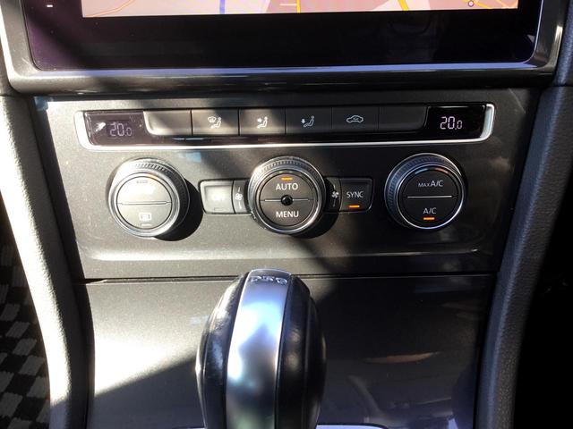 ゴルフ ＴＳＩコンフォートライン　テックエディション　ブルートゥース　フルセグ　ＬＥＤ　ＤＶＤ再生　Ｂカメラ　レーンキープ　ＥＴＣ車載器　アイドリングストップ　スマートキー　電動格納ミラー　ＵＳＢ　オートライト　オートクルーズコントロール　ナビＴＶ（12枚目）