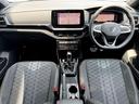 ＴＳＩ　Ｒライン　衝突軽減ブレーキ　Ｂｌｕｅｔｏｏｔｈオーディオ　キーレスエントリー　ＬＫＡ　ルーフレール　エアバッグ　パワーウィンドウ　パワーステアリング　メモリーナビ　パーキングアシスト　スマートエントリー　Ｅｔｃ（10枚目）