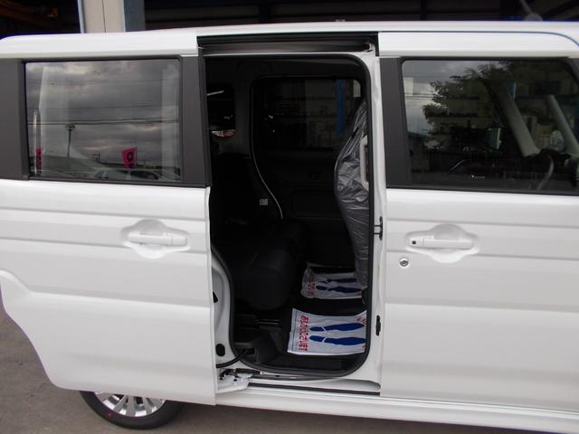 スペーシアカスタム ハイブリッドＧＳ　届出済み未使用車　左側パワースライドドア　ＬＥＤライト　オートライト　ベンチシート　アルミホイール　禁煙車　スマートキー（8枚目）