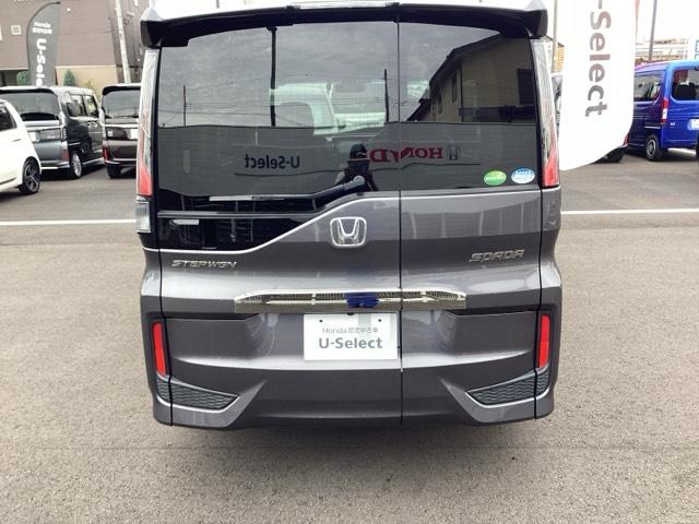 ステップワゴンスパーダ スパーダ・クールスピリットホンダセンシング　サイドエアバック　スマートキ　左右電動スライドドア　バックモニタ　Ｗエアコン　地ＴＶ　ナビ＆ＴＶ　三列シート　助手席エアバッグ　ドライブレコーダ　ＡＡＣ（3枚目）