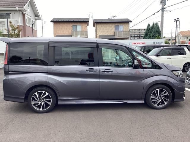 ステップワゴンスパーダ スパーダ・クールスピリットホンダセンシング　サイドエアバック　スマートキ　左右電動スライドドア　バックモニタ　Ｗエアコン　地ＴＶ　ナビ＆ＴＶ　三列シート　助手席エアバッグ　ドライブレコーダ　ＡＡＣ（4枚目）