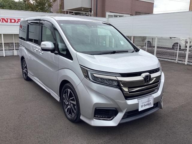 ステップワゴンスパーダ スパーダ・クールスピリットホンダセンシング　サイドエアバック　スマートキ　左右電動スライドドア　バックモニタ　Ｗエアコン　地ＴＶ　ナビ＆ＴＶ　三列シート　助手席エアバッグ　ＡＡＣ　横滑り防止機能（6枚目）