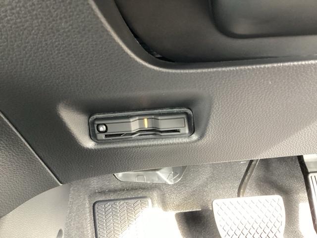 フィット e:HEVホーム 前後誤発進抑制機能 クリソナ 助手席エアバッグ 運転席エアバッグ アイドリングストップ LEDライト バックカメラ ABS サイドエアバッグ オートクルーズコントロール フルセグTV(25枚目)