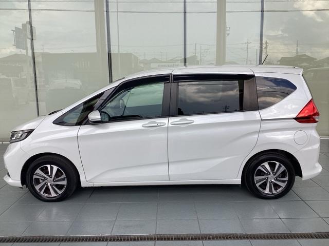 フリード＋ Ｇ・ホンダセンシング　プリクラッシュ　Ｂモニター　両側オートスライドドア　パワーウインド　サイドカーテンエアバック　スマートキー　両席エアバック　前席シートヒーター　ＰＳ　フルセグ　アイドリングＳ（5枚目）