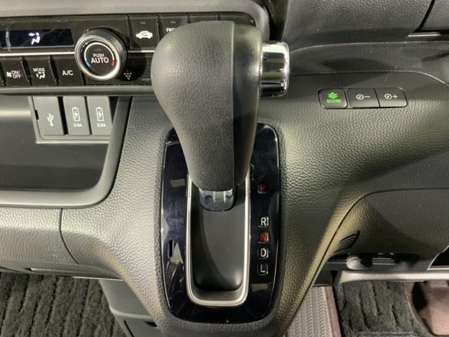 Ｎ－ＢＯＸカスタム Ｇ・Ｌホンダセンシング　地デジＴＶ　整備記録簿　助手席エアバッグ　キーレス　アイドリングＳＴ　セキュリティーアラーム　スマ－トキ－　リアカメラ　ナビＴＶ　ＥＴＣ　前車追従機能　サイドエアバッグ　ＵＳＢ（15枚目）