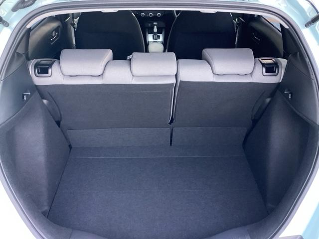 フィット クロスター パーキングセンサー 地デジ Bカメ スマートキ ナビTV Aストップ カーテンエアバッグ クルーズコントロール オートエアコン パワステ 記録簿 Dレコ LEDライト ETC VSA(18枚目)