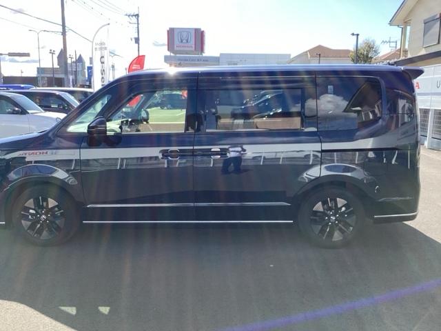 ステップワゴン e:HEVスパーダ マルチカメラ デュアルエアコン フルオートエアコン ESC シートヒータ オートライト キーフリー LEDヘッドランプ イモビ ABS リアカメラ スマートキ クルーズコントロール(5枚目)