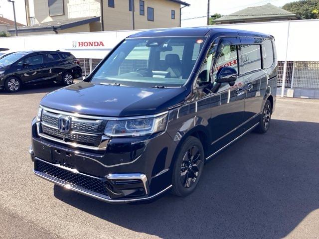 ステップワゴン e:HEVスパーダ マルチカメラ デュアルエアコン フルオートエアコン ESC シートヒータ オートライト キーフリー LEDヘッドランプ イモビ ABS リアカメラ スマートキ クルーズコントロール(7枚目)