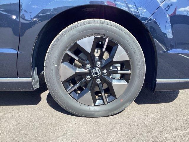 ステップワゴン e:HEVスパーダ マルチカメラ デュアルエアコン フルオートエアコン ESC シートヒータ オートライト キーフリー LEDヘッドランプ イモビ ABS リアカメラ スマートキ クルーズコントロール(19枚目)