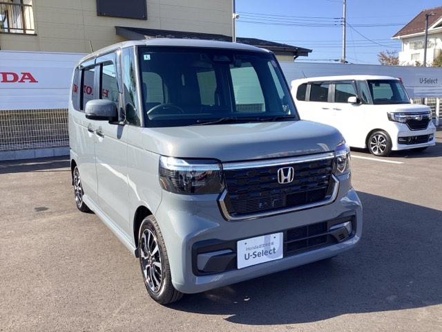 Ｎ－ＢＯＸカスタム コーディネートスタイル　オートクルーズ　マルチビューカメラ　フルセグ対応　Ｗ電動ドア　シートヒータ　ＬＥＤ　ＥＳＣ　リアカメラ　ＥＴＣ　ソナー　ベンチシート　ＤＶＤ　アイドリングストップ　エアコン（6枚目）