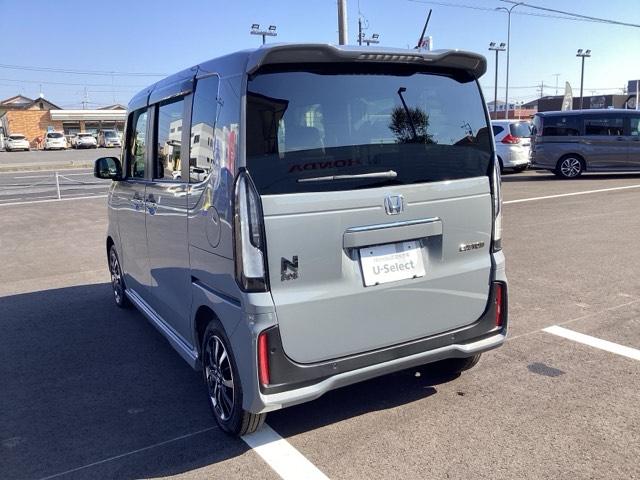 Ｎ－ＢＯＸカスタム コーディネートスタイル　オートクルーズ　マルチビューカメラ　フルセグ対応　Ｗ電動ドア　シートヒータ　ＬＥＤ　ＥＳＣ　リアカメラ　ＥＴＣ　ソナー　ベンチシート　ＤＶＤ　アイドリングストップ　エアコン（9枚目）