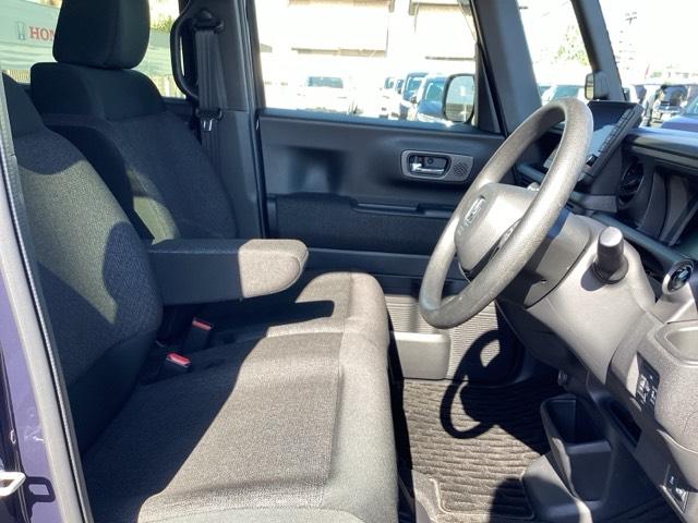 Ｎ－ＢＯＸカスタム ベースグレード　Ｗ電動ドア　ＣＭＢＳ　Ｄレコ　ベンチシート　オートエアコン　スマートキ　ＬＥＤ　盗難防止装置　クルコン　ＥＴＣ　バックカメラ　フルセグＴＶ　パワーステアリング　エアバッグ　ＥＳＣ（13枚目）