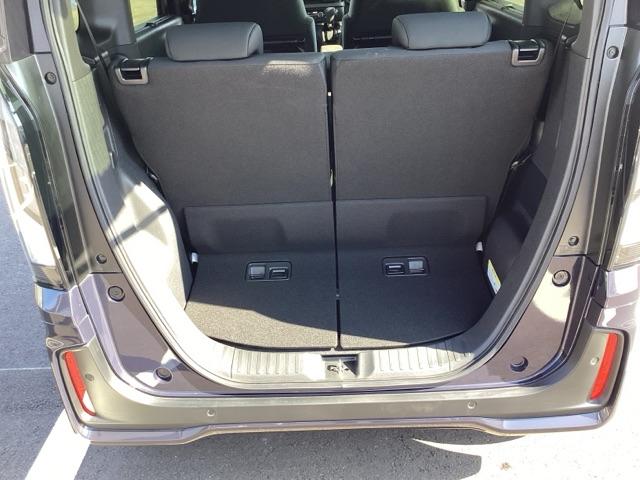 Ｎ－ＢＯＸカスタム ベースグレード　Ｗ電動ドア　ＣＭＢＳ　Ｄレコ　ベンチシート　オートエアコン　スマートキ　ＬＥＤ　盗難防止装置　クルコン　ＥＴＣ　バックカメラ　フルセグＴＶ　パワーステアリング　エアバッグ　ＥＳＣ（18枚目）